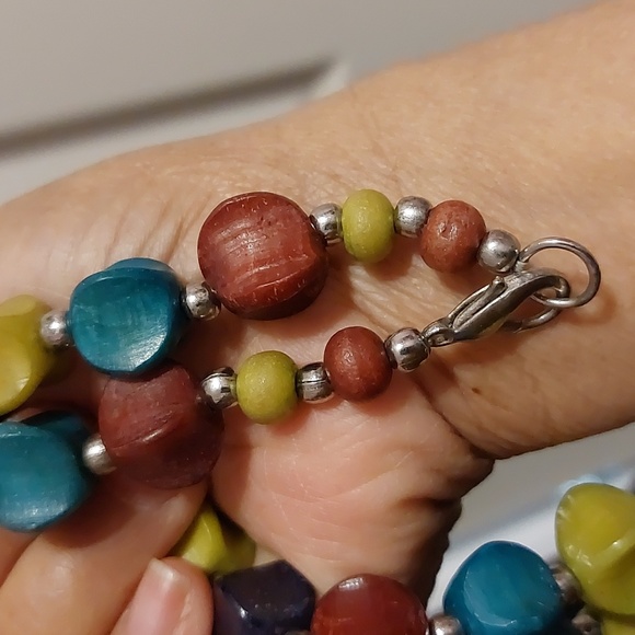 Vintage Multicolor Bead Necklace - Picture 4 of 5